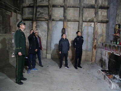 武隆消防聯合多部門檢查文物古建筑消防安全|消防|古建筑|武隆_新浪新聞